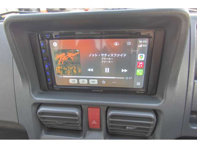 スマホの音楽を楽しむことも出来ます