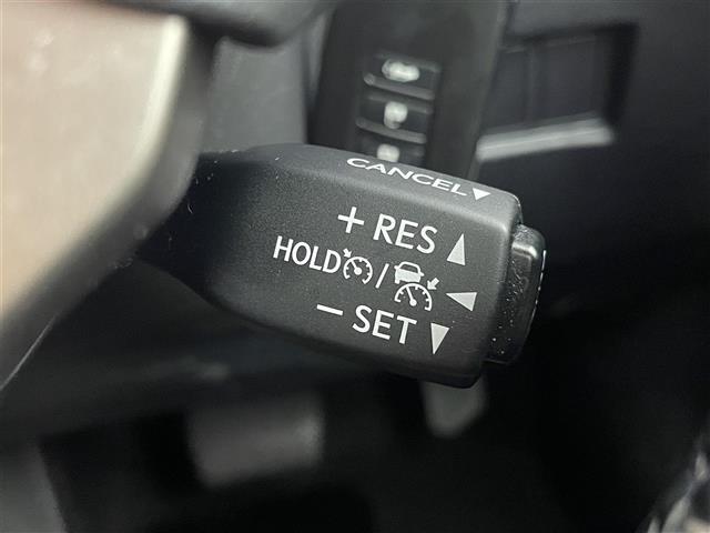 【運転席操作部】快適なドライブを楽しむための機能が装備されています！運転席から触れるので、使いやすいです！除菌プランいれていただくと、さらに清潔で安心していただけます！