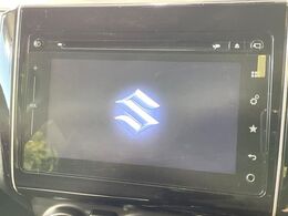 【純正ナビ】人気の純正ナビを装備。オーディオ機能も充実しており、Bluetooth接続すればお持ちのスマホやMP3プレイヤーの音楽を再生可能！毎日の運転がさらに楽しくなります！！