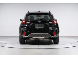 バックカメラとセンサーが後方の安全をアシストしてくれます。車庫入れが苦手な方も安心です。