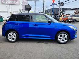 パドルシフト　LEDフロントフォグ　16インチアルミホイール