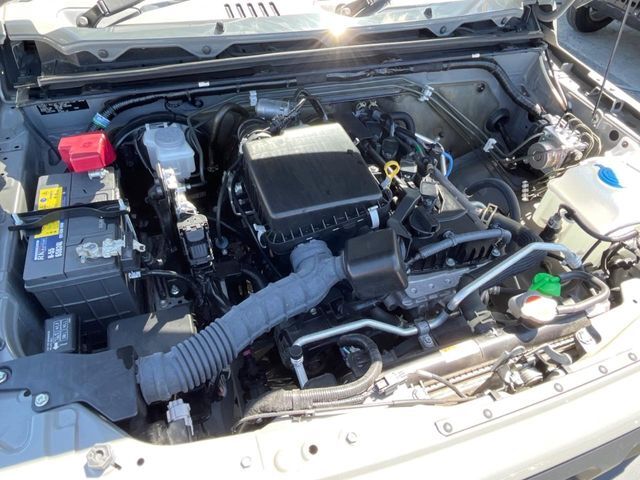 親切・丁寧な専門メカニックスタッフが応対！・車検・点検整備・事故等の修理などアフターサービスも安心。お車のカスタマイズもネクステージのサービススタッフまでご相談ください！