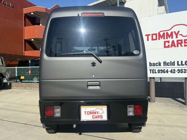 【下取り・買取】当店では下取り・買取大歓迎！ぜひご相談ください。　どんなに古い車でも走っている車でもOK！　廃車も無料で承ります。