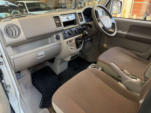 マットグレー全塗装/ブラックルーフ/新品マッドタイヤ(TOYOオープンカントリーRT)/ライトスモーク加工ヘッドライト＆テールレンズ/キーレス/スペアキー/車検令和9年10月まで/パワーウインドウ/エアコン/5MT/