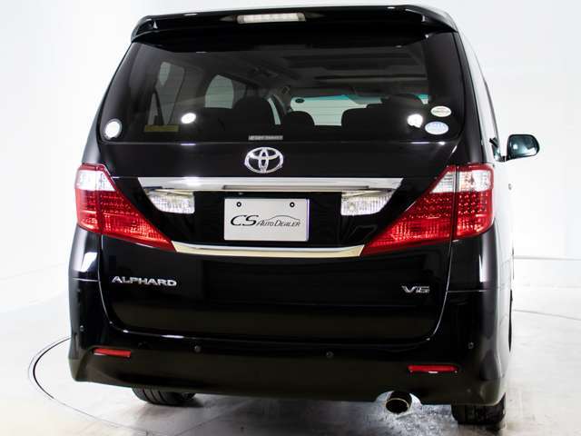 リアビュー（テールレンズのスモーク加工や社外テール、マフラーなど)のご希望もございましたらスタッフまでお気軽にご相談ください