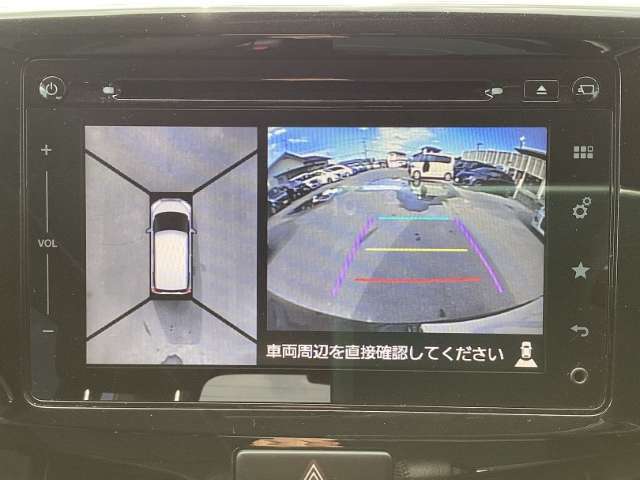 マルチビューカメラ装備！駐車などとっても安心です！！