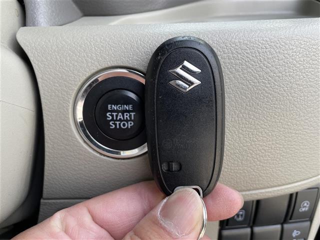 【買取車両ダイレクト販売】ガリバーが一般のお客様より直接買取させていただいた新鮮な車両です。ダイレクト販売だから安さと新鮮さが違います。数ヶ月から1年間展示し続ける中古車専売店とは状態は全く別物です。