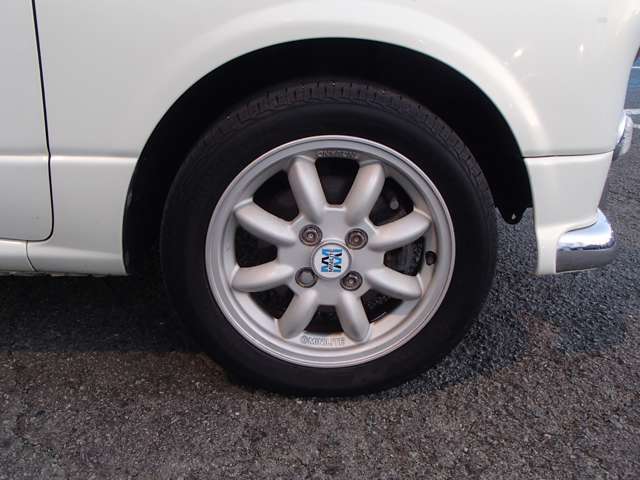 タイベル交換済★9型DSPオーディオ★ナビTV★バックカメラ★ETC2.0★メッキミラー★イエローフォグ★キーレス★HIDライト★ウォーターポンプ交換済★禁煙車★前後ドラレコ★Bluetooth★