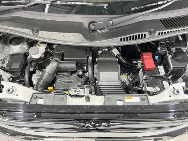 親切・丁寧な専門メカニックスタッフが応対！・車検・点検整備・事故等の修理などアフターサービスも安心。お車のカスタマイズもネクステージのサービススタッフまでご相談ください！