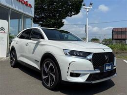 専門のサービススタッフに専用テスター。ご納車前の点検整備から、アフターサービスまで、お任せ下さい。