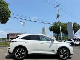 東北最大級の輸入車専門大型展示場！　展示場に無いお車も全国よりお探しいたします。