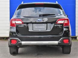 水平対向エンジンと左右対称のパワートレーンで構成された独自のシステム、SUBARUのオールラウンドな走りの愉しさを支えています。