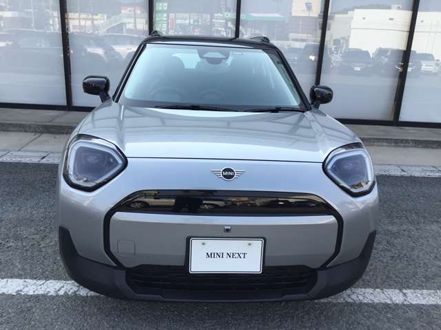 MINI正規ディーラー認定中古車規定に基づく360°の点検整備を実施