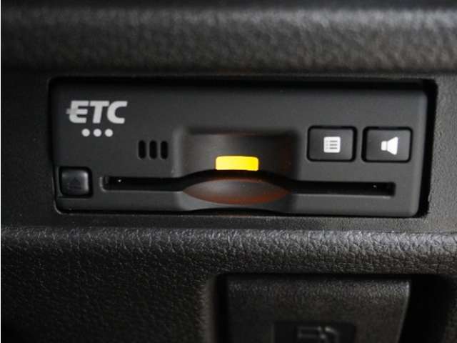 【ETC車載器】高速道路のご利用時にとても便利なETC車載器。セットアップ(費用別途)後にお渡ししとなります。