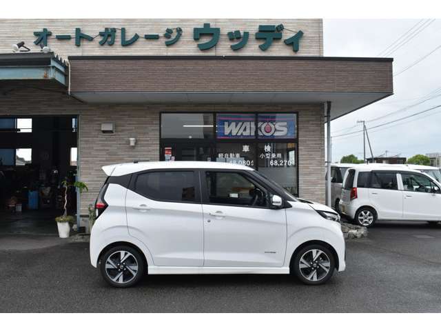 高速道路の追随オートクルーズ、衝突回避ブレーキ、ペダルの踏み間違い制御付きですので安心安全な車です