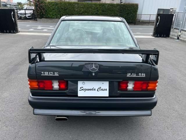 メルセデス様 メルセデス・ベンツ 190E 2.5-16V コスワース | NESオート