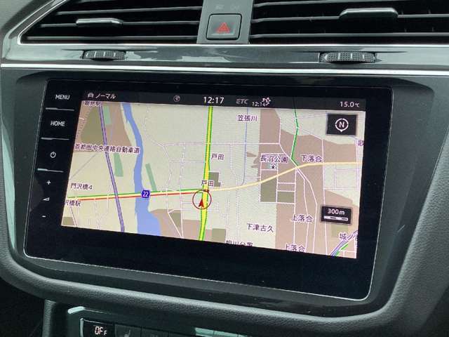 Volkswagen純正インフォティメントシステム’’Discover Pro’’SSDナビゲーション、AM/FM、ハンズフリー等多彩なインフォテインメントを自在にコントロールできます。