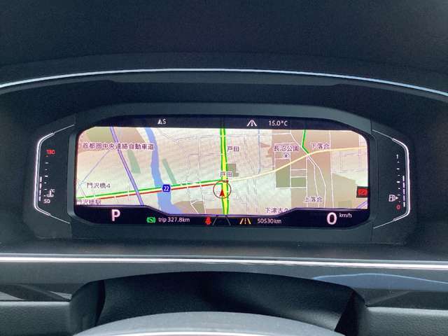 デジタルメータークラスター''Digital Cockpit''により視点移動が少なく疲労を軽減できます。