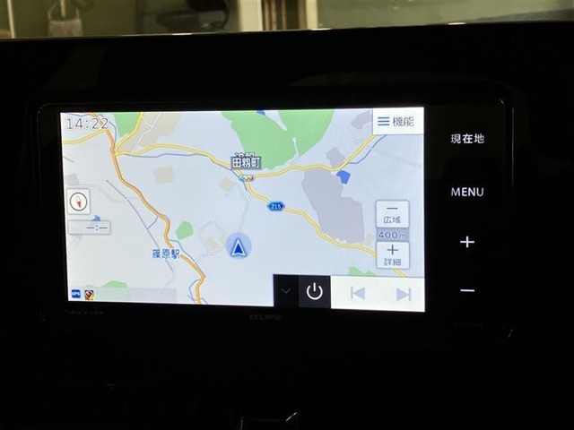 【ナビ】SDナビになります。フルセグテレビやラジオなど装備されておりますので便利ですよ！