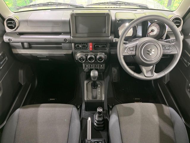 グループ総在庫数約30，000台！！全国の系列店からメーカー・車種問わずご紹介出来るので、あなたにピッタリのお車が見つかるはずです♪まずはお問い合わせ下さい☆