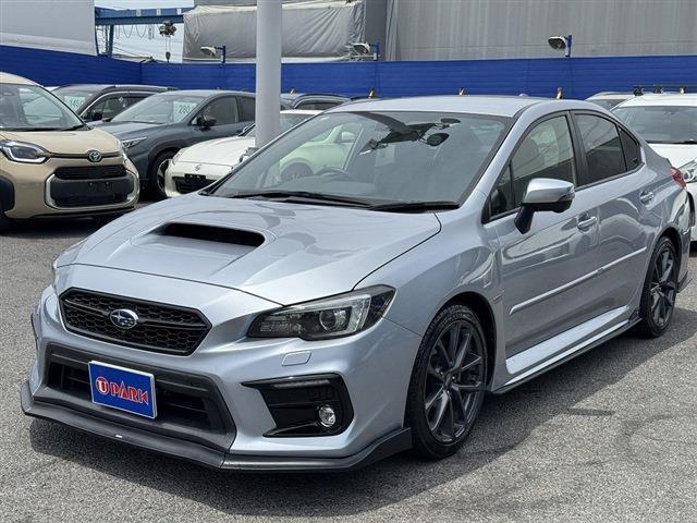 アイサイト・4WD・黒革シート・フルセグナビ・バックカメラ・DVD再生・Bluetooth・ETC・ステアシフト・シートヒーター・オートハイビーム・ACC・BSM・コーナーセンサー・フロアマット
