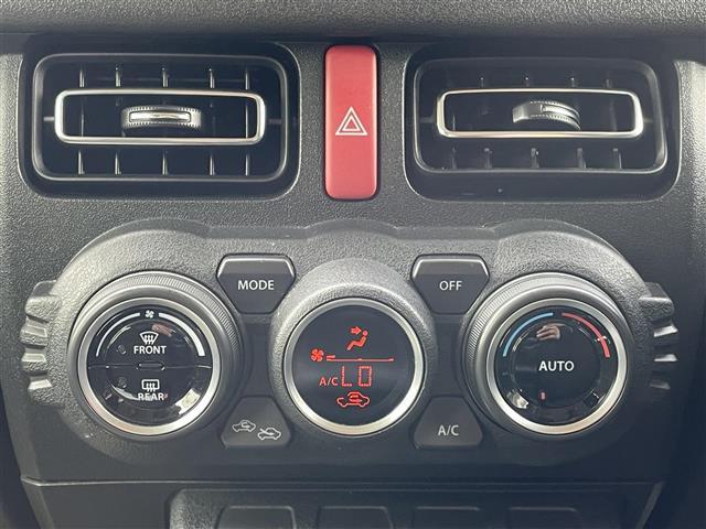 こちら運転席周りのスイッチの写真になります。各部しっかり動作の確認をしておりますので、ご安心だくさい。また、第三者機関の鑑定書もありますので、そちらの方も併せて、ご確認いただければ幸いです！