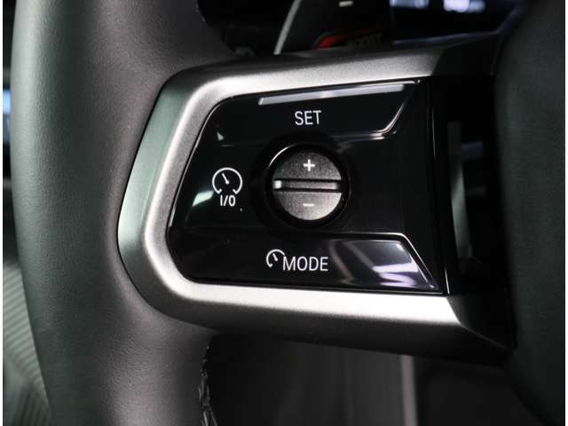 エンジンやトランスミッション、ブレーキなどの主要部分はご購入後2年間、走行距離無制限保証。万一、修理が必要な場合は工賃まで含めて無料で対応。完成度の高いBMW Premium Selectionは、ご購入後も安心です。