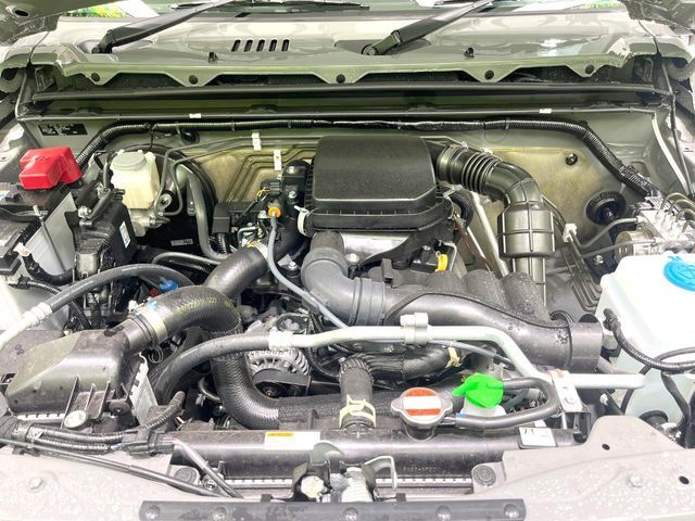 親切・丁寧な専門メカニックスタッフが応対！・車検・点検整備・事故等の修理などアフターサービスも安心。お車のカスタマイズもネクステージのサービススタッフまでご相談ください！