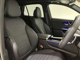 万一故障した場合も、ご購入後2年間、走行距離にかかわらず適用される保証をご用意。大きな安心をご提供いたします。