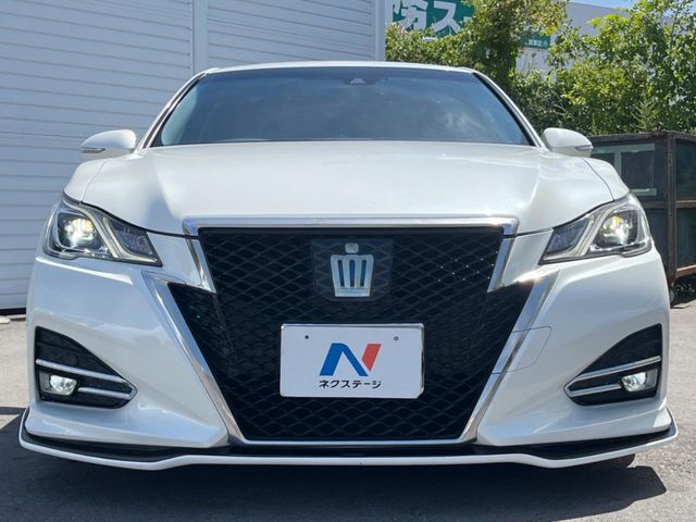 弊社では、全車『修復歴なし』のお車のみ取り扱っております。専任バイヤーによる厳選した仕入れの後、入庫後の車両チェックを行い、ネクステージが認定した高品質な中古車をご提供しております。