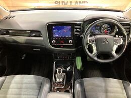 グループ総在庫数約30，000台！！全国の系列店からメーカー・車種問わずご紹介出来るので、あなたにピッタリのお車が見つかるはずです♪まずはお問い合わせ下さい☆