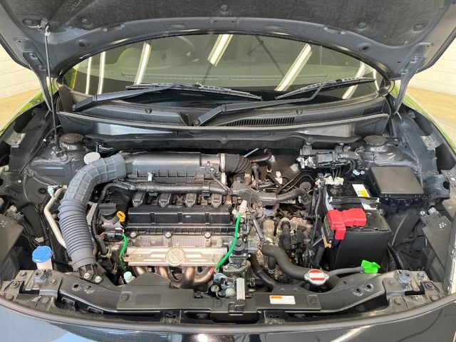 親切・丁寧な専門メカニックスタッフが応対！・車検・点検整備・事故等の修理などアフターサービスも安心。お車のカスタマイズもネクステージのサービススタッフまでご相談ください！