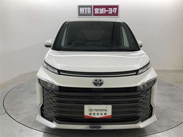 「使ってバック・・カードのポイントで月々の負担を軽減」。車種・年式によっては、対象外の車もあります。