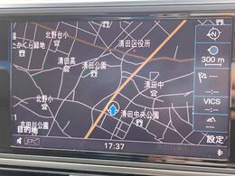 ●純正ナビ:一体感のあるナビは、高級感ある車内を演出してくれます。オーディオ機能も充実しておりますので、運転もより楽しめます♪