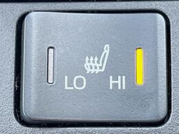 【シートヒーター】寒い日に重宝するシートヒーター！エアコンより早く温まってくれるので寒がりの人も安心ですね♪エアコンの温風は乾燥するから苦手、という方にもをおすすめです。