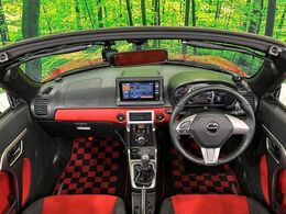 グループ総在庫数約30，000台！！全国の系列店からメーカー・車種問わずご紹介出来るので、あなたにピッタリのお車が見つかるはずです♪まずはお問い合わせ下さい☆