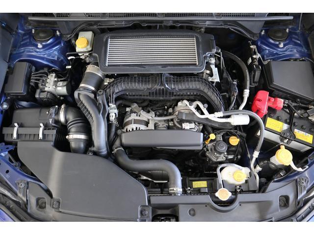 1.8L 水平対向ターボエンジン、レギュラーガソリン専用です
