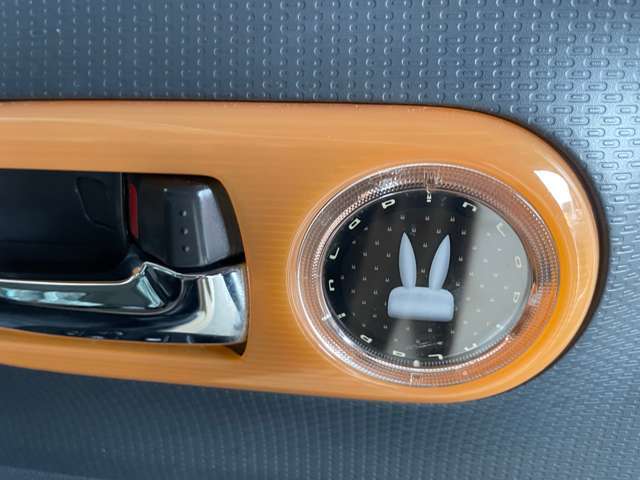 大分光吉ICから車で10分のところにございます！大きな赤い建物なのでわかりやすいですよ♪