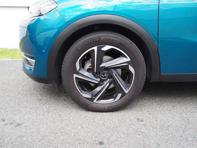 タイヤ：ミシュラン社製、プライマシー4_215/55R18インチ_ホイール綺麗な状態です