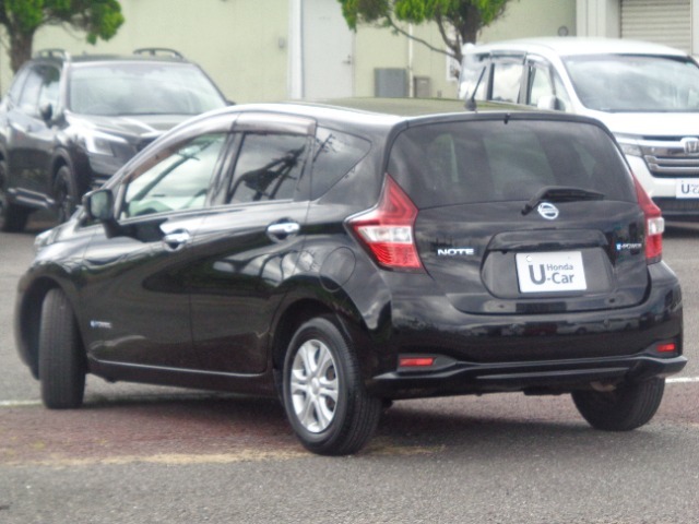 車両詳細についてのお問合せは、HondaCars大分中央　中古車事業部　097-544-8145　までお願い致します。