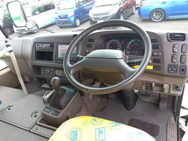 運転席周り