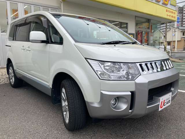 【ABS】急ブレーキをかけた場合でもタイヤがロックしないので，車の進行方向が安定し，障害物を回避しやすくなります！安心ですね☆