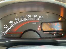 メーターまわりも鮮やかに照らし出され、デザイン、安全性ともにバッチリですね♪