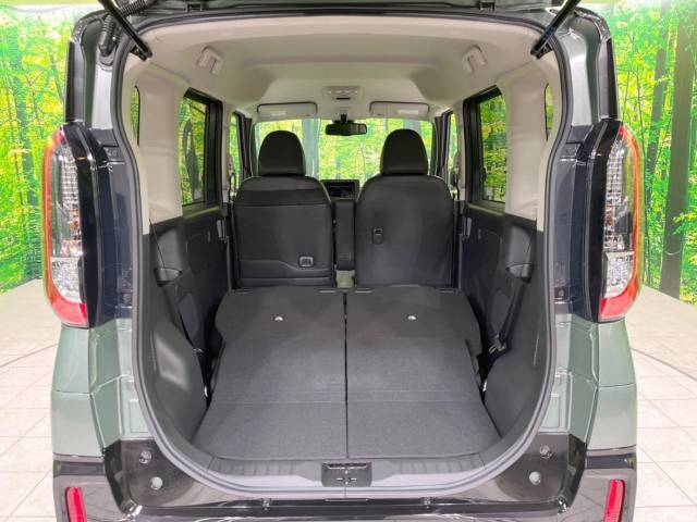 普段のお買い物や通勤、送迎等に十分な荷室スペースを確保しております。セカンドシートを倒すと、大きな荷物の積載も可能です♪