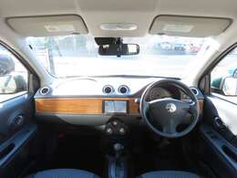 光岡自動車は、お客様と夢、希望、喜びを共有する楽しいクルマづくりと販売・サービスを通じて社会に貢献し続けます。「独創的なクルマに乗る喜びを、より多くの人々に伝えたい」それが光岡自動車の原点です。