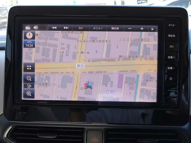 日産純正Wi-Fi内蔵9インチナビ(MM223D-L)装備。スマホを使って部分地図更新が可能です。フルセグ地デジTV、FM/AMラジオ、Bluetoothオーディオ、SDカード対応などオーディオ機能も充実です。