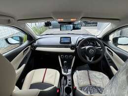 修理工場が販売する車なので、納車後のメンテナンスや修理も全てお任せください！！