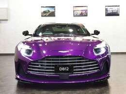 DB12　007の愛車DBシリーズの最新モデルとして発売しました。4.0LV8ツインターボエンジン搭載の最新装備を多数装備した1台が入庫しました。