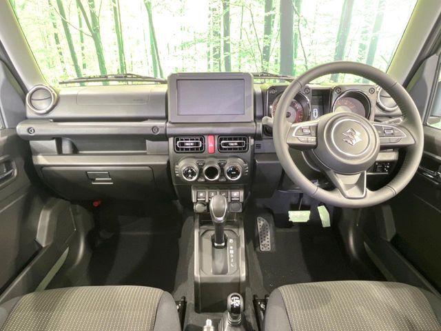 グループ総在庫数約30，000台！！全国の系列店からメーカー・車種問わずご紹介出来るので、あなたにピッタリのお車が見つかるはずです♪まずはお問い合わせ下さい☆