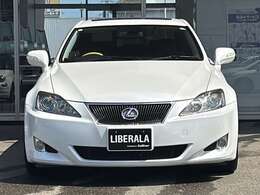 LIBERALA富山へようこそ。この度は当店のおクルマをご覧いただき有り難うございます。LIBERALA富山は北陸道の富山インターを降りて車で5分。41号線沿いにございます。